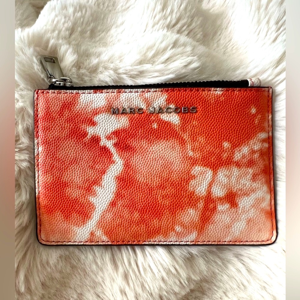 MARC JACOBS Tie Dye Card Case Keychain Wallet
Orange and White Creamsicle